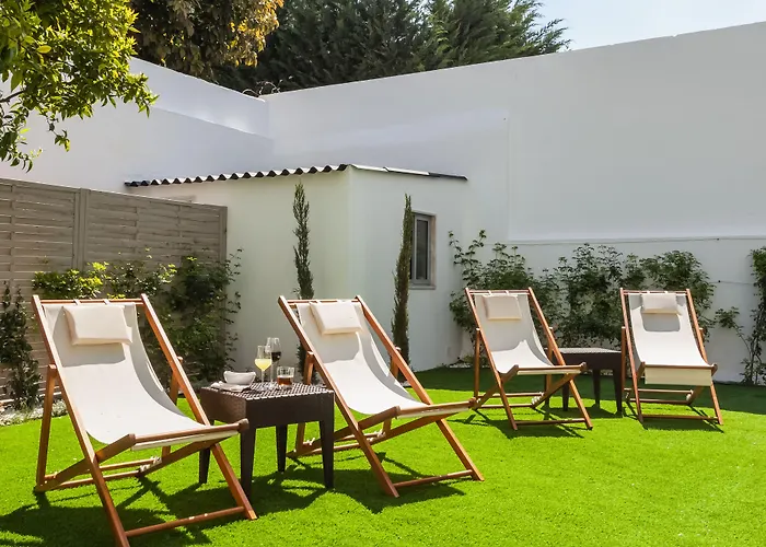 Garden بيت ضيافة 4*